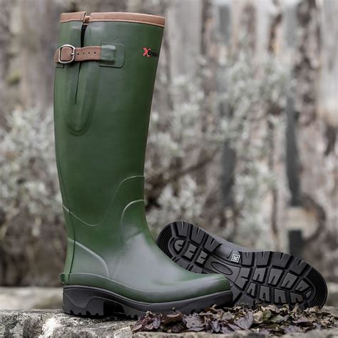 wellington boots website.